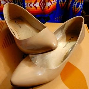 CL by Laundry Nude flats